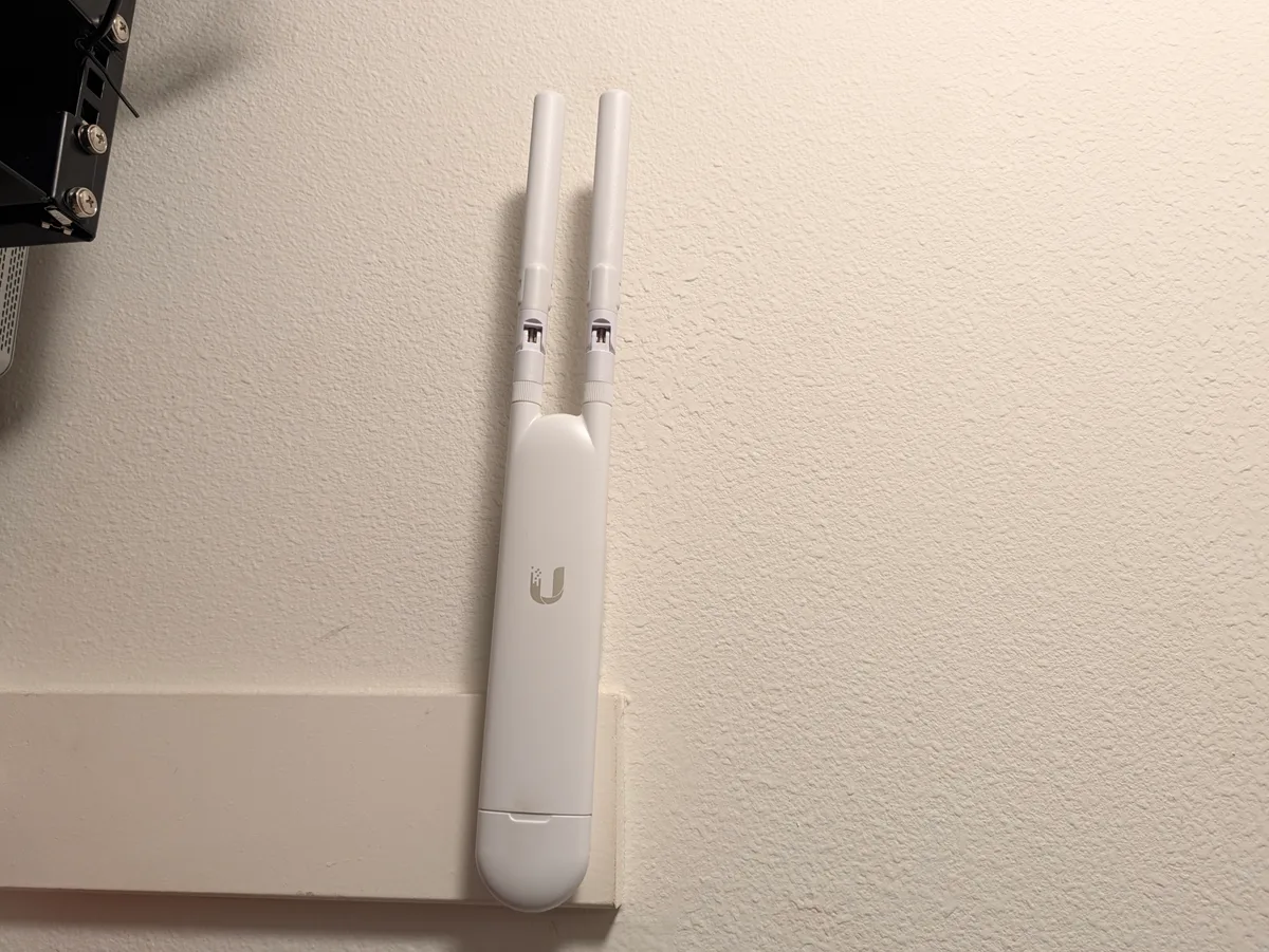 I Swapped My Garage Access Point and Here Is What the Data Actually Shows